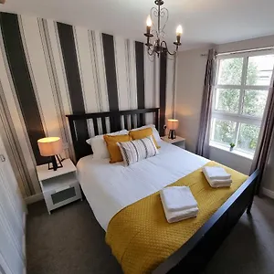Apartment Old Town 1-bedroom With Free Parking, Edinburgh