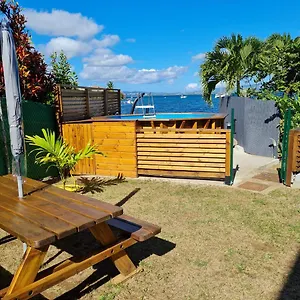  Hébergement de vacances Joli F2 Avec Piscine Martinique